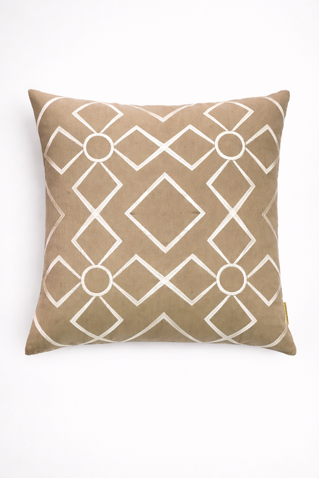 Central Diamond Cushion