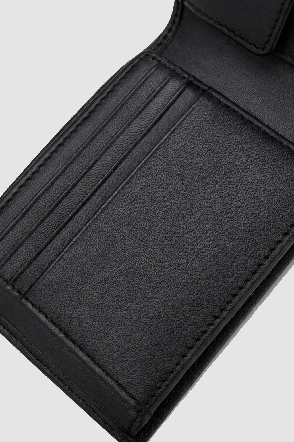 Arco Trifold Leather Wallet
